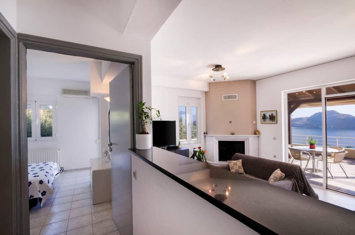 Villa Elgini Плакиас Экстерьер фото